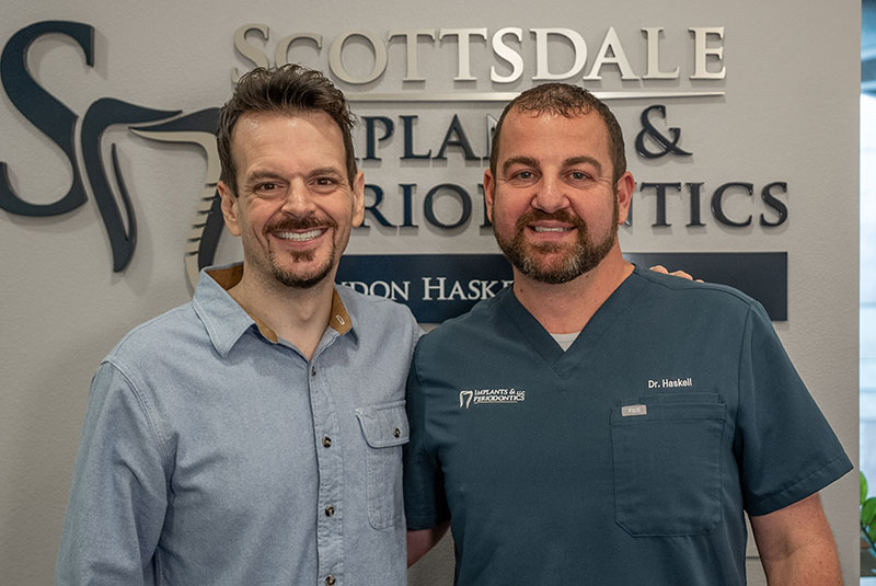 Dr. Braydon Haskell is an experienced implant dentist and periodontist in the Scottsdale and Phoenix area.